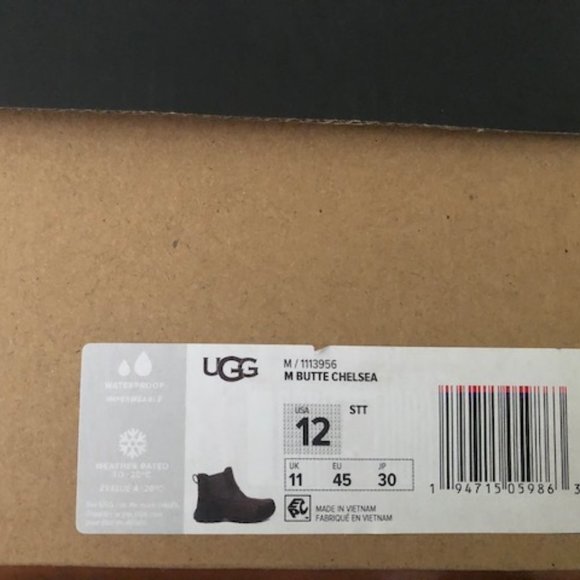 UGG Butte Chelsea waterproof fur leather boot. Cold weather boots. Size: 11, 12 - Picture 16 of 16
